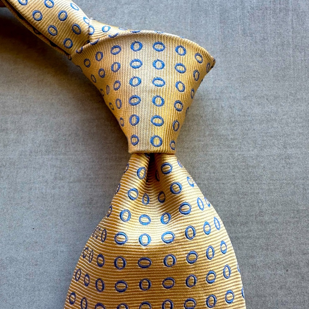 Drake’s for Paul Stuart Classic Silk Luxury Tie